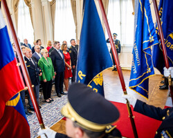 Prapor Društva TIGR Primorske na državni proslavi ob dnevu državnosti  in v palači predsednice RS